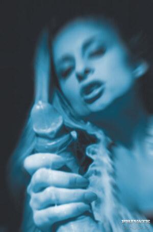 Original 2117 px/ 3200 px