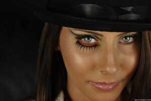 Madison Ivy Zoe Voss Gia Dimarco Clockwork Whore Part 1(Hard)#Brazzers #Lesbian