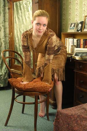 Original 682 px/ 1024 px