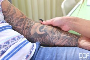 Original 2000 px/ 1335 px