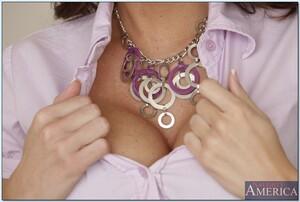 Original 850 px/ 571 px