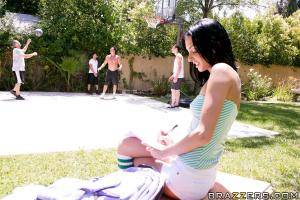 Original 900 px/ 600 px