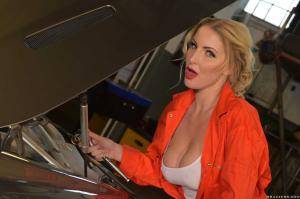 Original 2499 px/ 1663 px