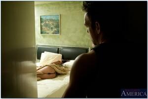 Original 850 px/ 571 px