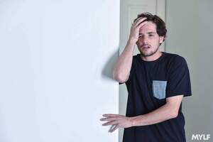 Original 1600 px/ 1068 px