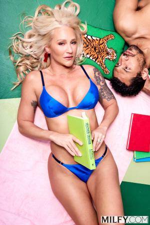 Original 2000 px/ 2999 px