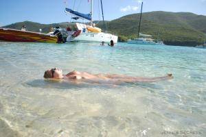 Original 3072 px/ 2056 px