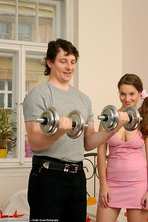 Original 682 px/ 1024 px