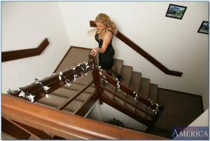 Original 850 px/ 571 px