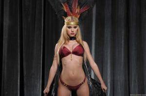 Original 2499 px/ 1663 px