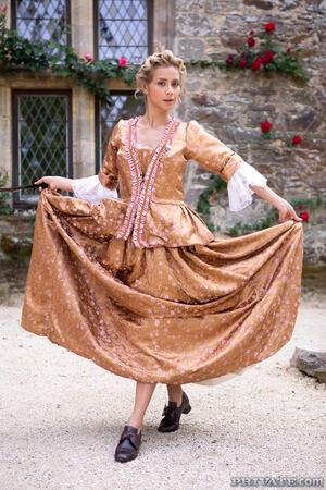 Original 1067 px/ 1600 px