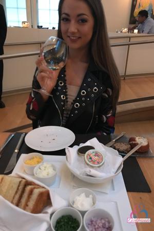 Original 2000 px/ 3000 px