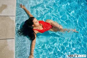 Original 3000 px/ 2000 px