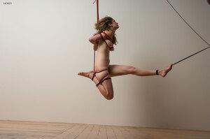 Original 3000 px/ 1993 px