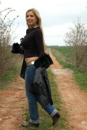 Original 598 px/ 900 px