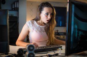 Original 2495 px/ 1663 px