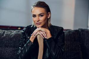 Original 5760 px/ 3840 px