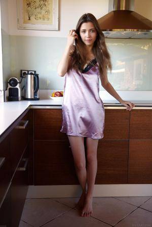 Original 2883 px/ 4324 px