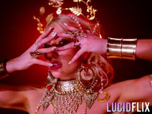 Original 3000 px/ 2252 px