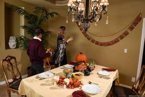 Original 1600 px/ 1068 px