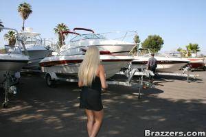 Original 900 px/ 600 px