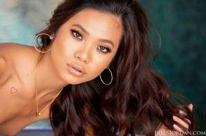 Original 3200 px/ 2132 px