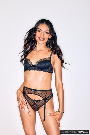 Original 2000 px/ 2999 px