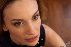 Original 2400 px/ 1600 px