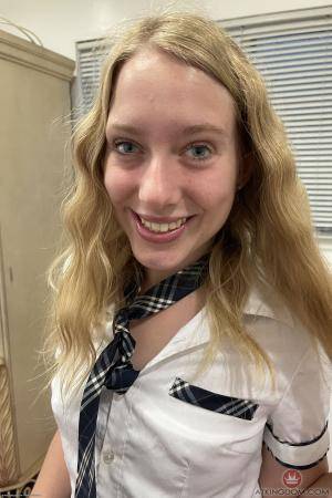 Original 2000 px/ 3000 px