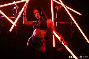 Original 2999 px/ 2000 px