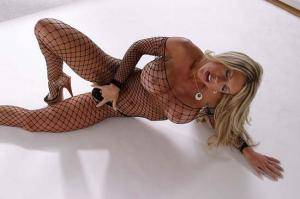 Original 550 px/ 366 px