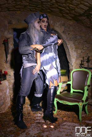 Original 1335 px/ 2000 px