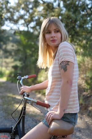 Original 3280 px/ 4928 px