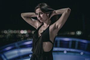 Original 4500 px/ 3000 px