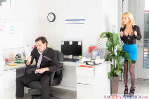 Original 2500 px/ 1667 px