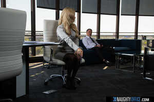 Original 2500 px/ 1667 px