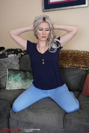 Original 3202 px/ 4800 px