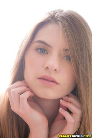 Original 854 px/ 1280 px