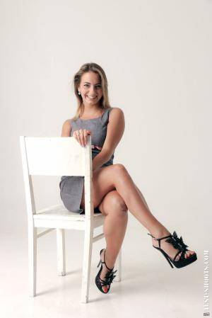 Original 854 px/ 1280 px