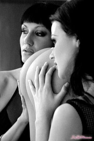 Original 853 px/ 1280 px