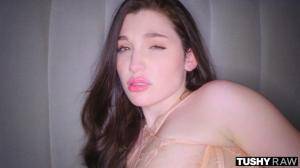 Original 853 px/ 480 px