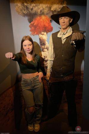 Original 2000 px/ 3000 px