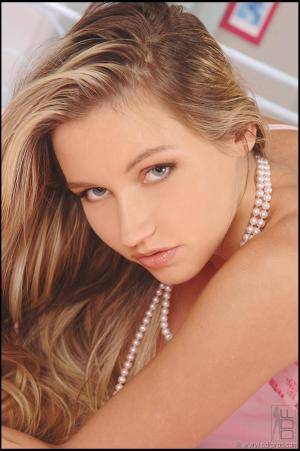 Original 1074 px/ 1616 px