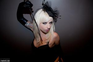 Original 1400 px/ 933 px