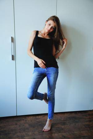 Original 2883 px/ 4324 px