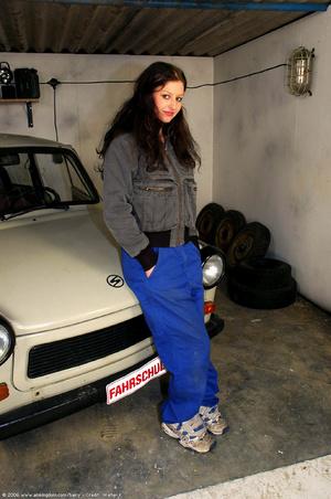 #ATKHairy Christine (Chr107) Set 125244