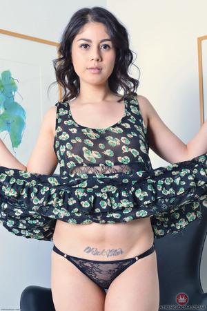 Original 2000 px/ 3000 px