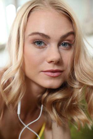 Original 854 px/ 1280 px