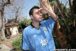 Original 900 px/ 600 px