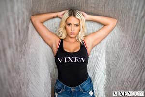 Original 3000 px/ 2000 px